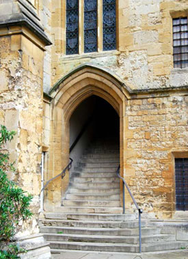 New College Oxford, steps to hall 275px